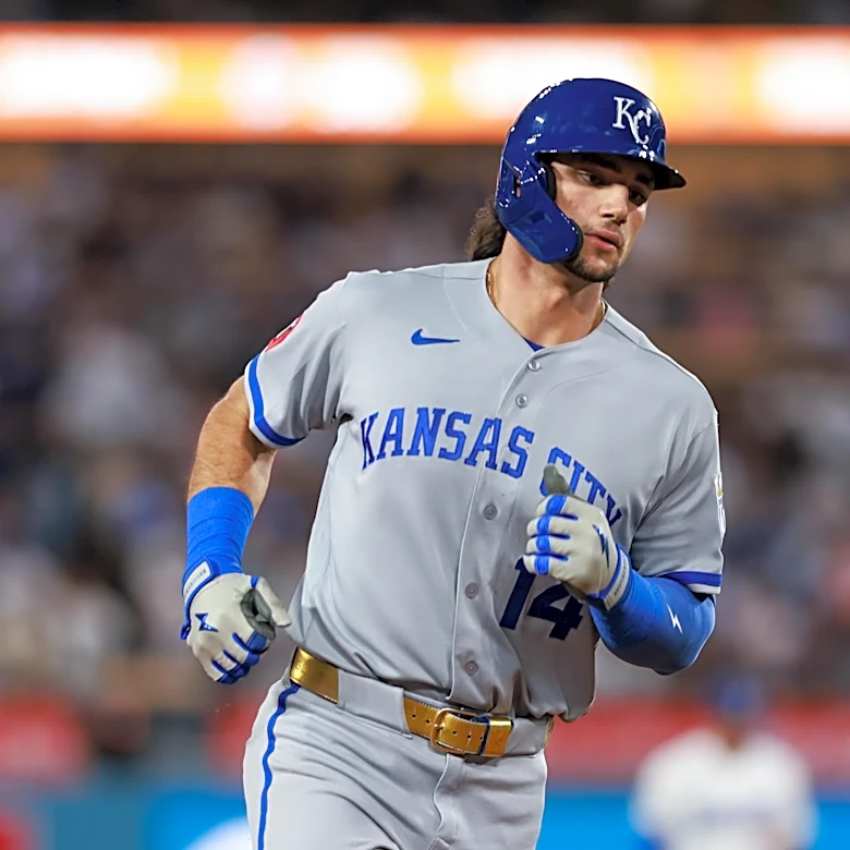 Royals bullpen melts down again in loss to Dodgers