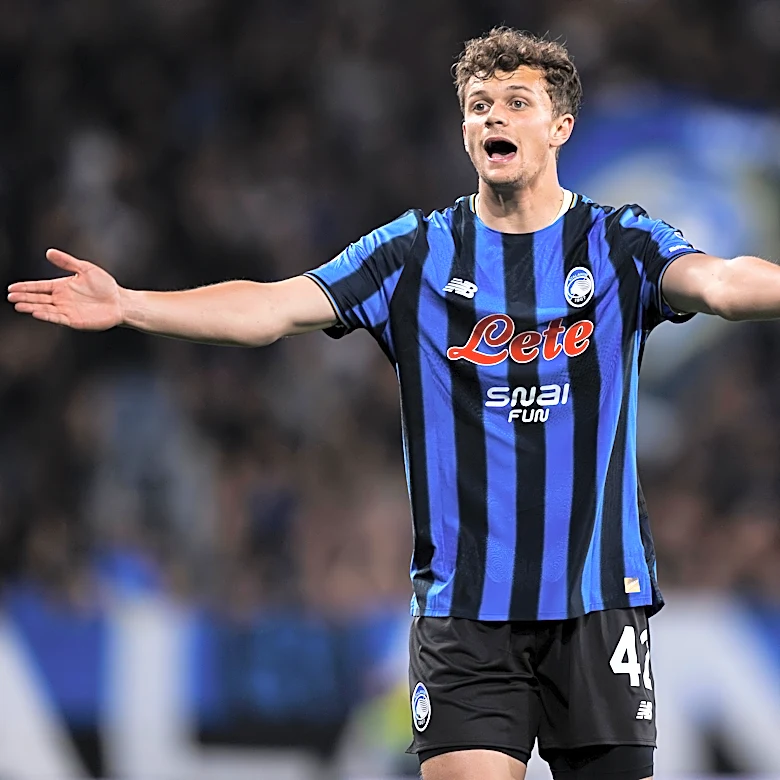 Newcastle Risk Another Summer Blow as Rival Moves for Defensive Target: Report