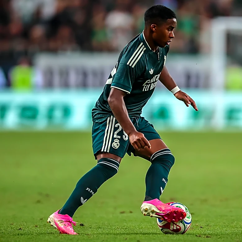 Real Madrid announce squad for preseason friendly against Deportivo
