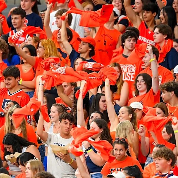 How to best experience a college football game at Syracuse