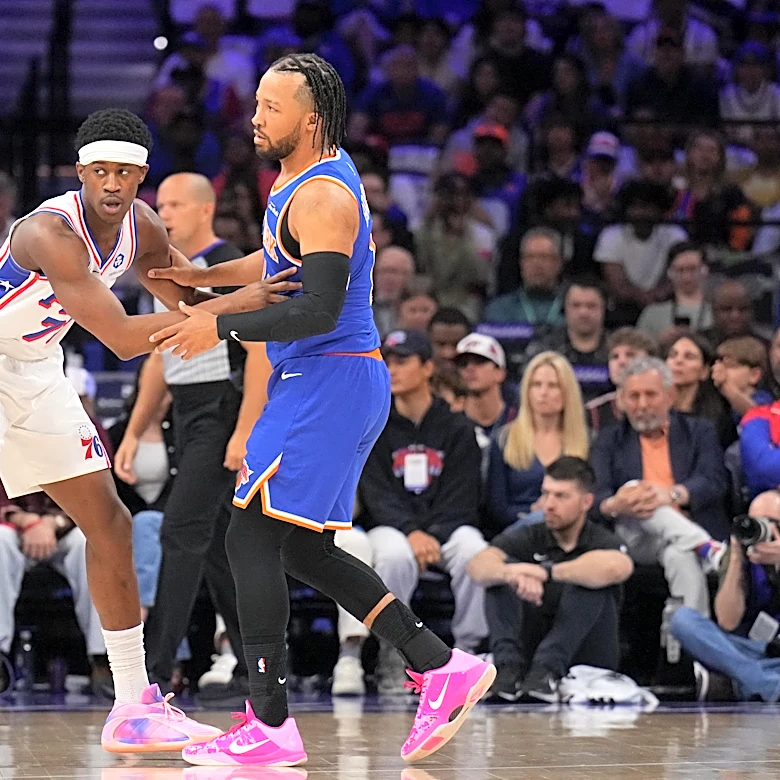 Editor-in-chief mailbag: MSG for the opener, Tinseltown for Christmas
