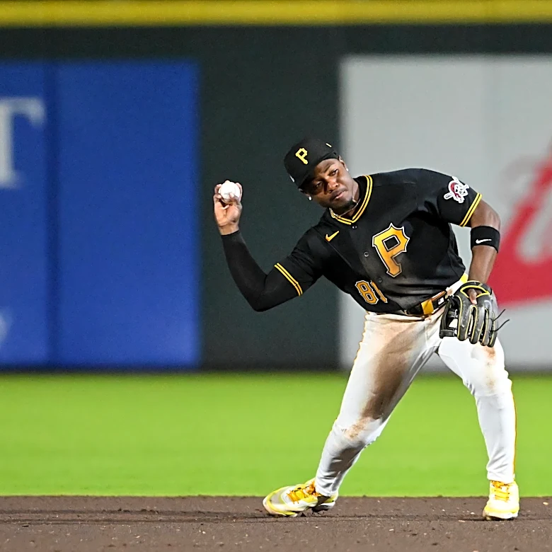 Pirates prospect Termarr Johnson suffers bad injury