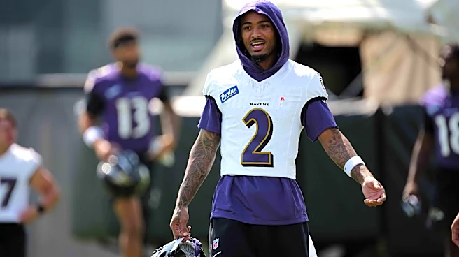 Ravens CB Nate Wiggins carted off practice field