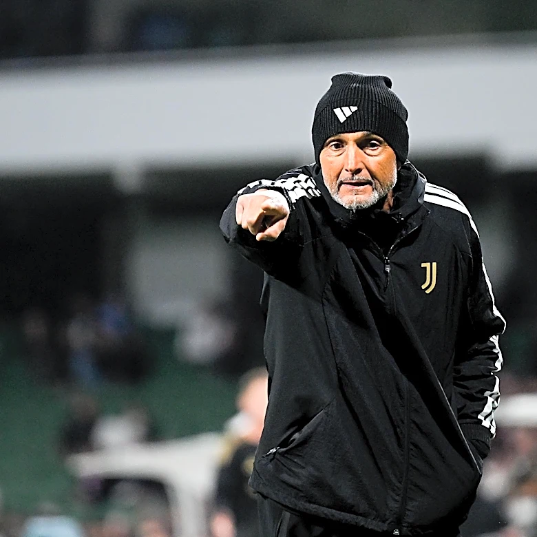 Spalletti says that Douglas Luiz ‘will likely stay’ at Juventus after preseason performances