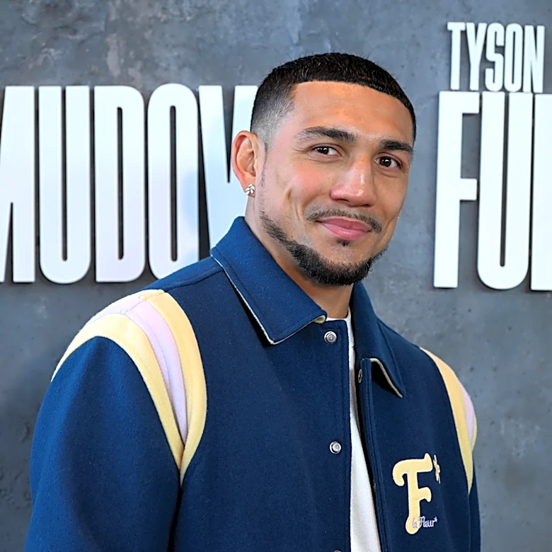 ‘We’ll settle the score after’: Teofimo Lopez downplays friendship with Rolly Romero