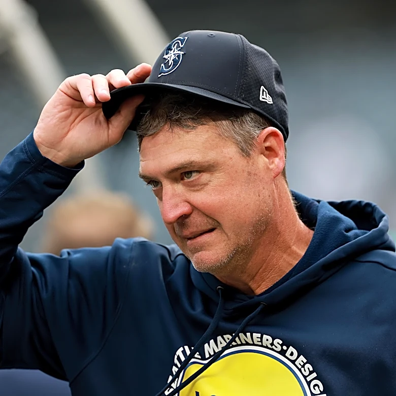 Mariners walk into brick wall, apologize, walk right into brick wall again, lose to Yankees