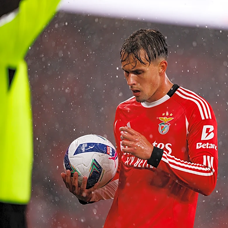 Newcastle Nearing Agreement for Benfica Defender After Left-Back Exit: Breaking