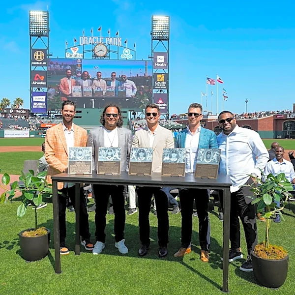 Wednesday BP: Reminisce with the Wall of Fame inductees