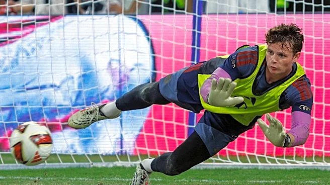 Jonas Urbig talks bond with Manuel Neuer and the other goalkeepers