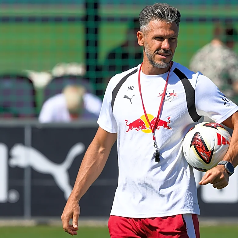RB Leipzig boss admits catching Bayern Munich will be a challenge