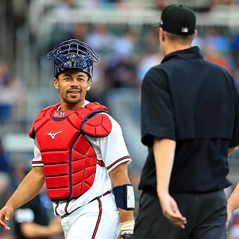Braves excel on one side of ABS challenges and flail on the other side