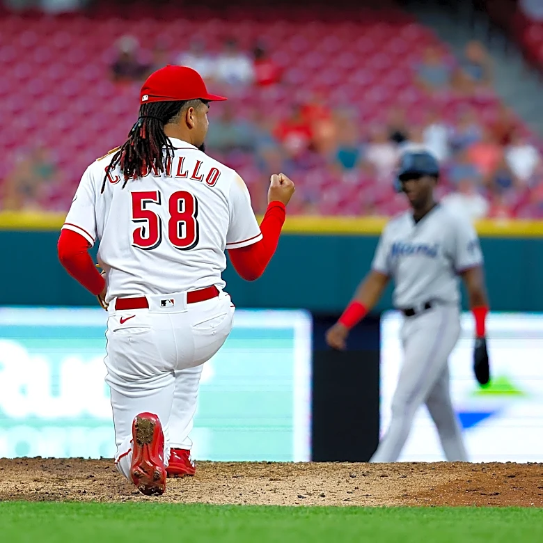 Cincinnati Reds vs. Chicago White Sox – Rhett Lowder vs. Luis Castillo
