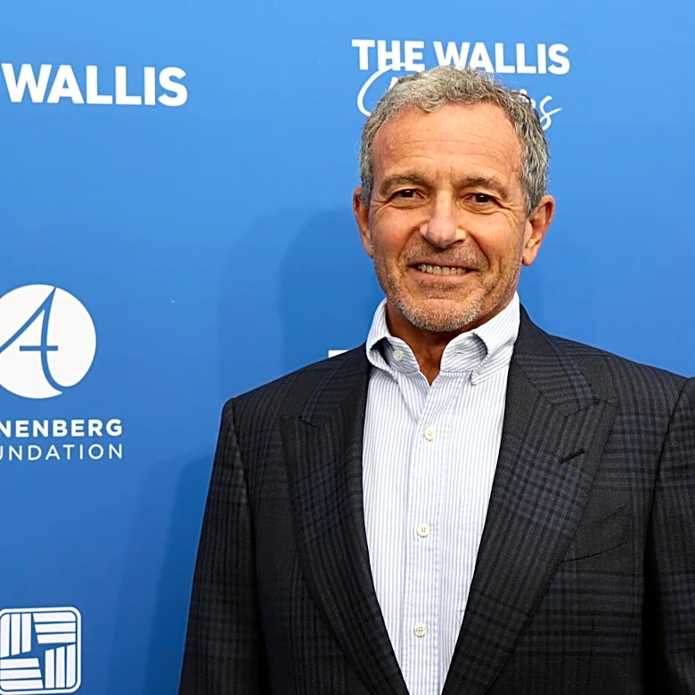 Lakers sale to Bob Iger, Josh Kushner took place over just 72 hours
