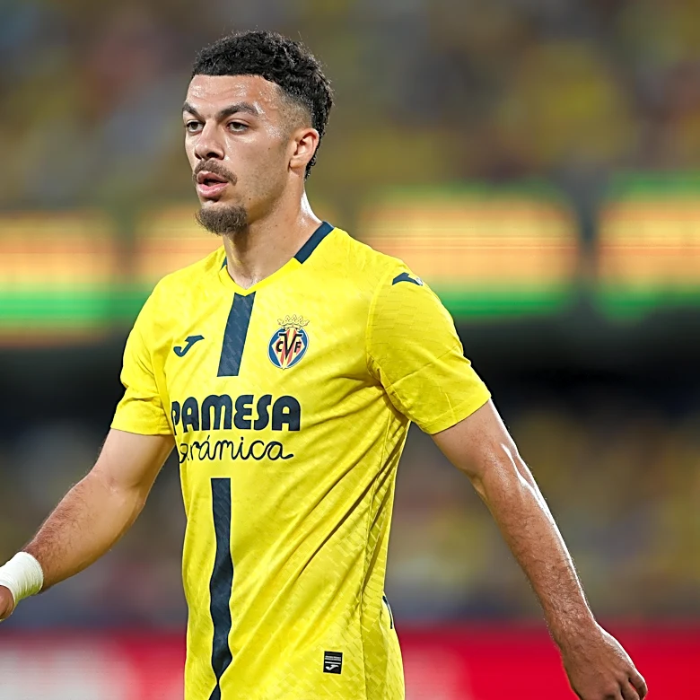 Barcelona “make contact” with Villarreal striker Georges Mikautadze as Julián Álvarez alternative