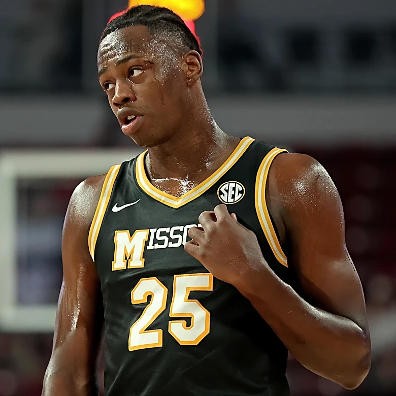 Mark Mitchell files lawsuit in Louisville for extra year of eligibility and to enter transfer portal