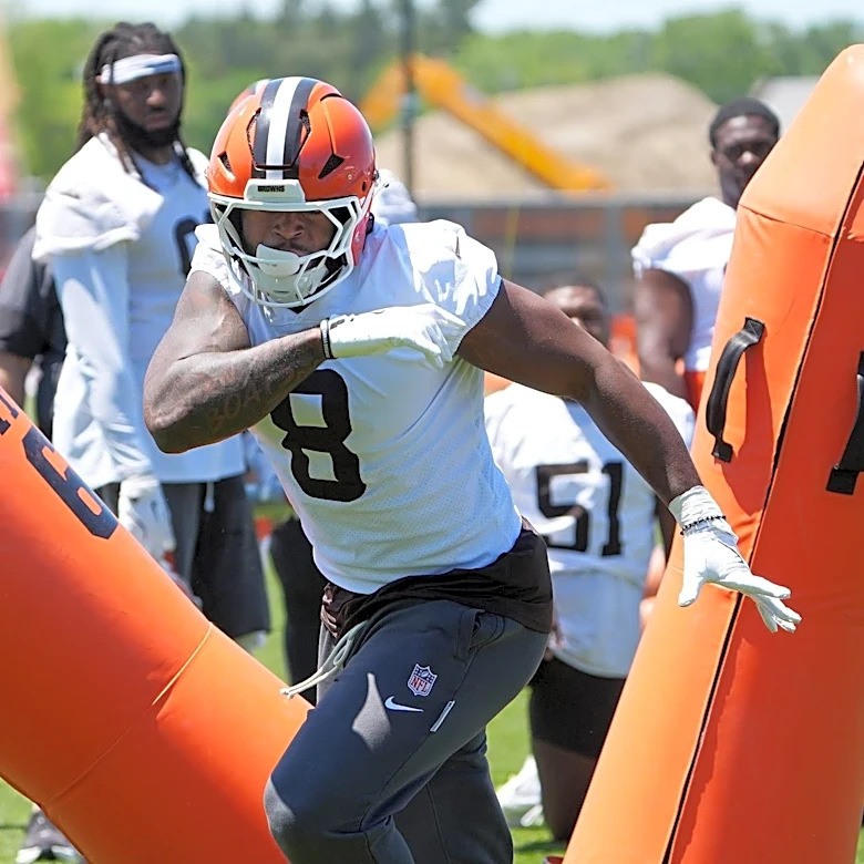 DE Jared Verse is going to have ‘a monster year’ for Browns