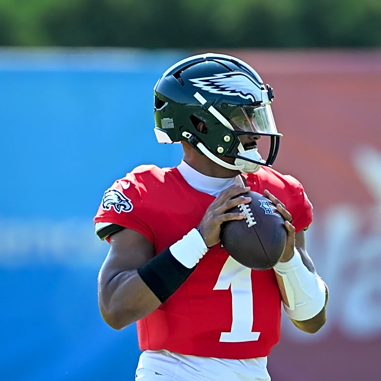 Eagles News: Jalen Hurts becomes first player in NFL history to throw an interception in practice