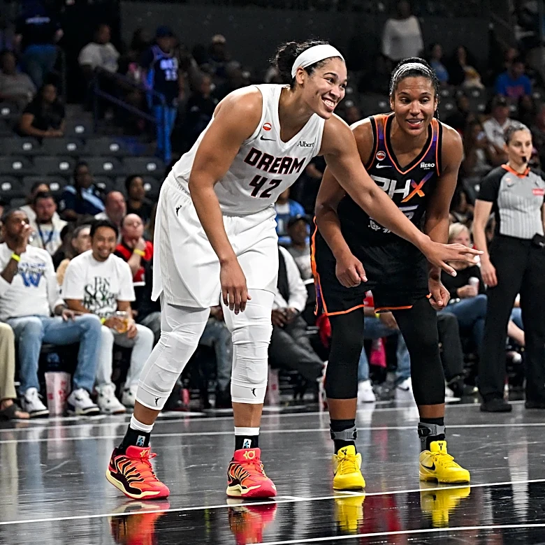 WNBA gameday discussion: It’s Brionna Jones’ turn to experience her Connecticut Sunset