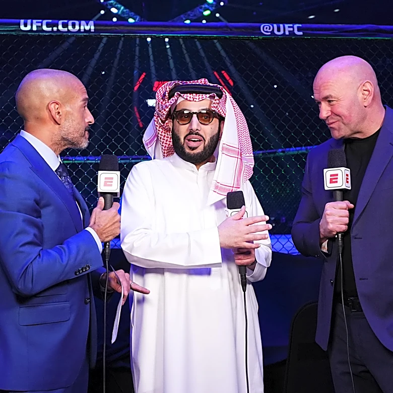 Turki Alalshikh pitched Dana White an Islam Makhachev vs. Conor McGregor fight … in boxing