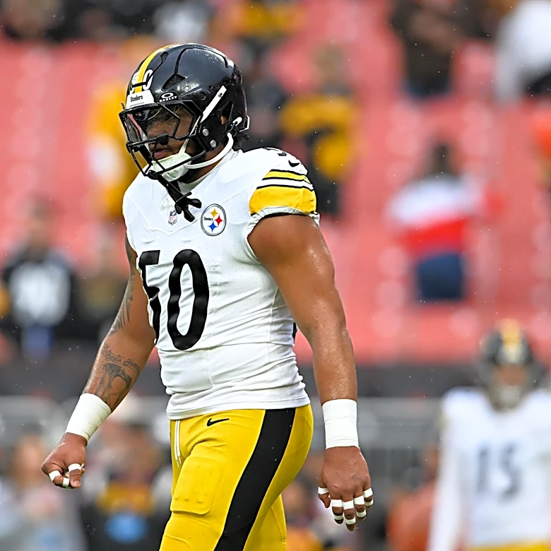 Steelers’ signing of Elandon Roberts leaves veteran on chopping block