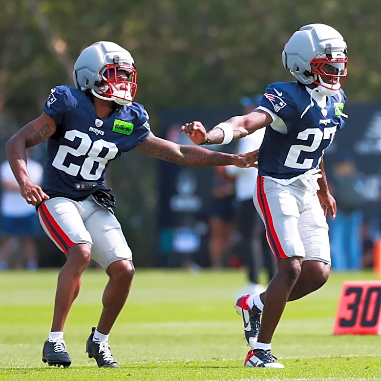 Patriots links 8/13/26: Eyes on depth battles tonight vs. Colts