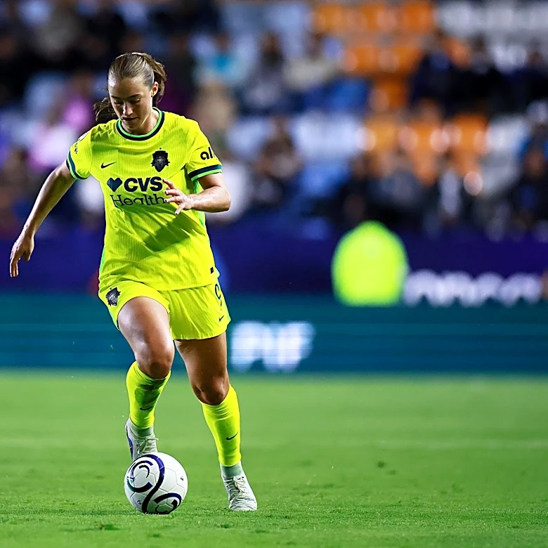 2026 NWSL Defender of the Year race: Who’s tackling this award?