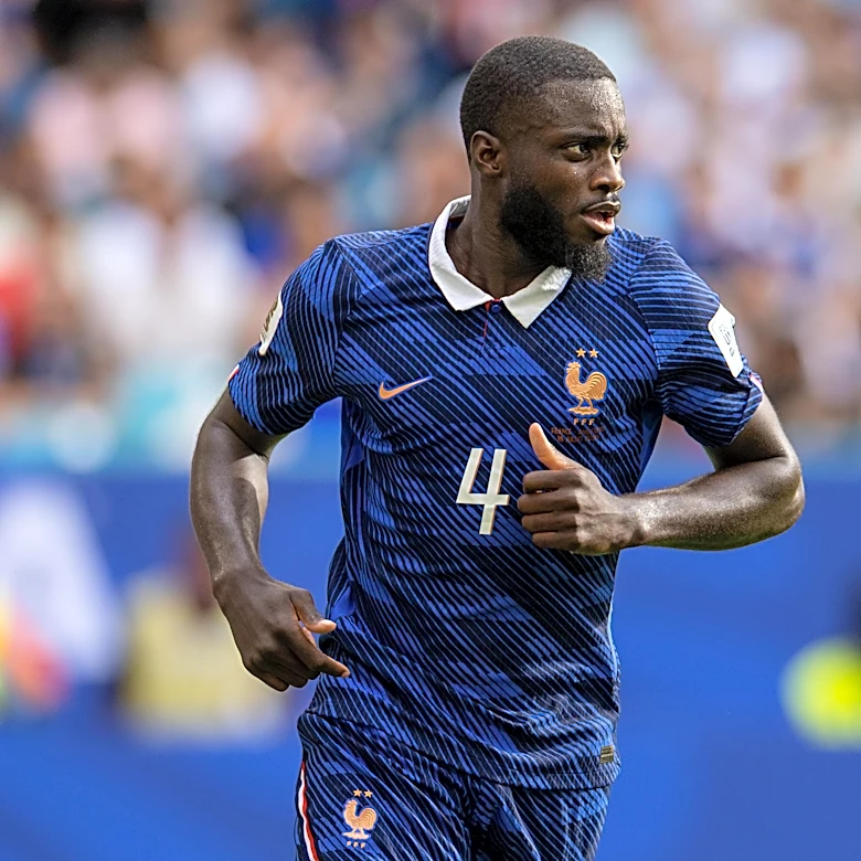 Confidence has made Bayern Munich’s Dayot Upamecano top five center-back in the world per pundit