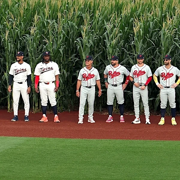 Phield of Dreams: Phillies 7, Twins 1
