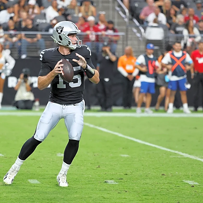 Fernando Mendoza makes some plays in Raiders’ preseason debut