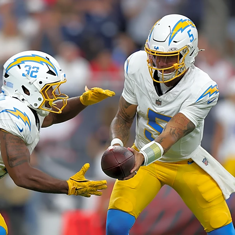 Chargers-Texans Game Recap: RB Amar Johnson scores twice as Bolts beat Houston 27-7