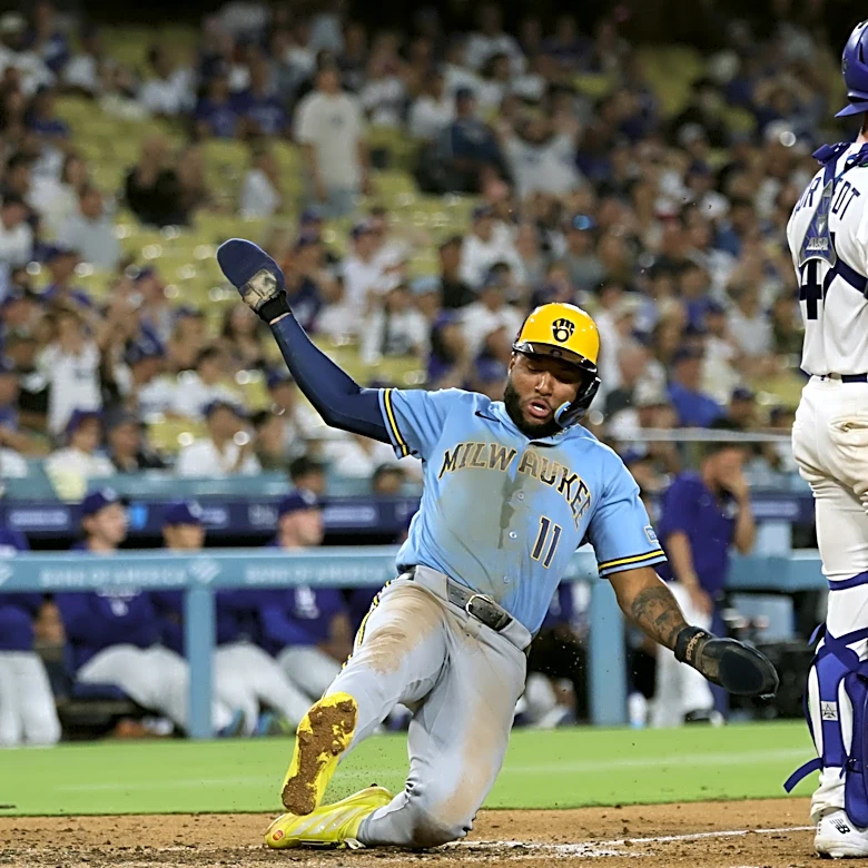 Brewers come alive in ninth, steal 5-4 win over Dodgers
