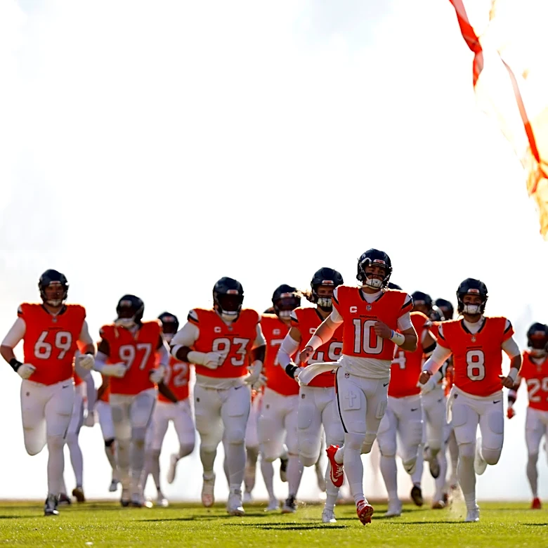 Denver Broncos roster by jersey number, last name