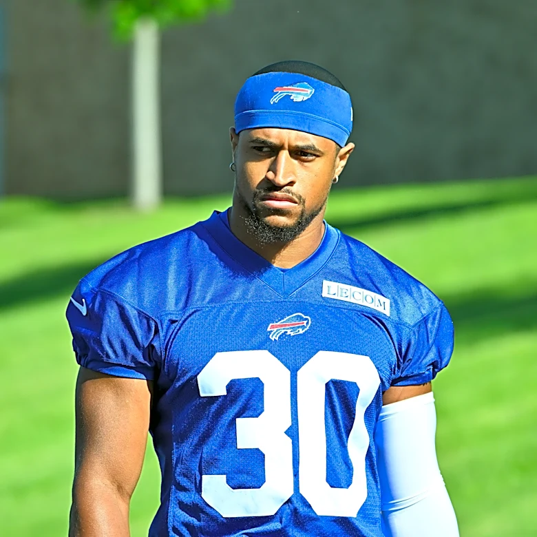 Buffalo Bills re-sign safety ahead of preseason opener vs. Panthers