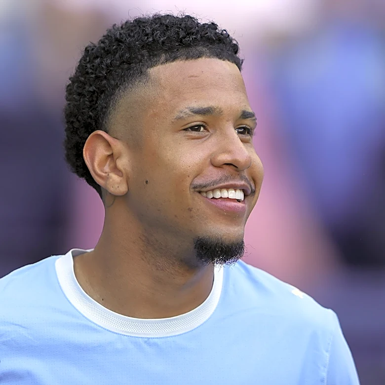Delaney: Spurs bid for Savinho £65m + add-ons
