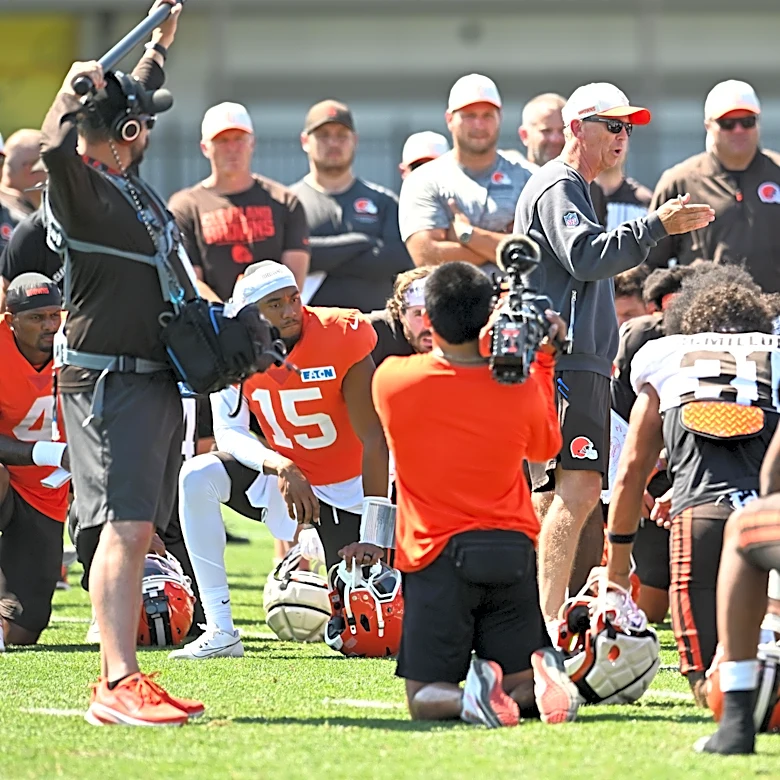 Cleveland Browns roster by jersey number, last name