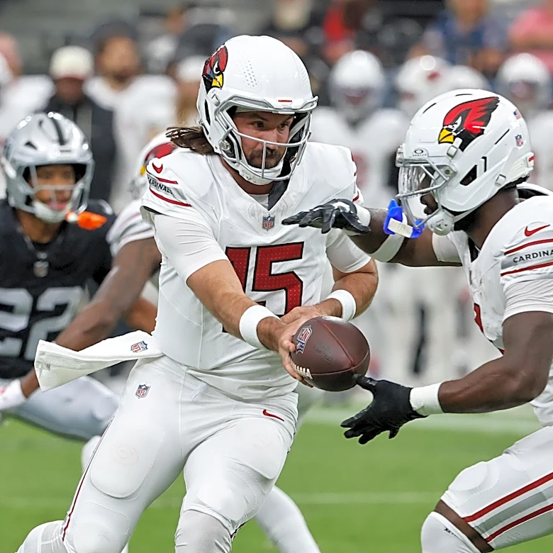 Beaks & Geeks: Cardinals take down Raiders