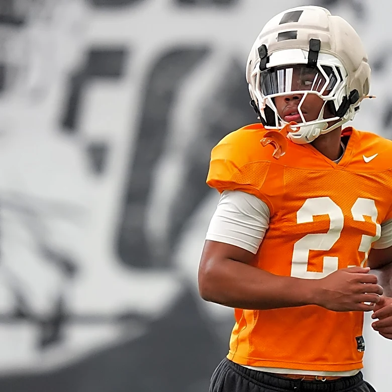 Where Tennessee turns at safety next following injury to Edrees Farooq