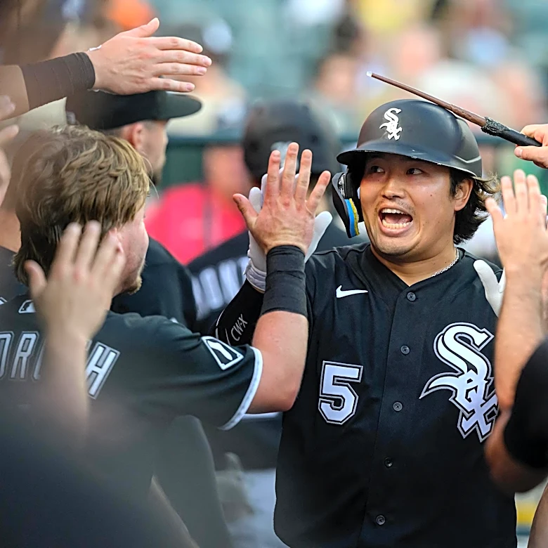Jobe jittery as Sox’ bats boom in loss