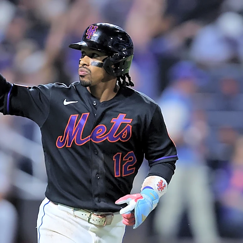 Mets defeat Nationals in series opener