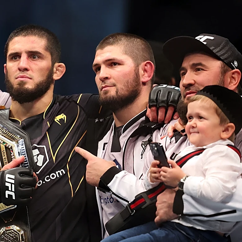 Longtime teammate Daniel Cormier weighs in on Khabib vs. Islam hypothetical: Khabib ‘had something different’