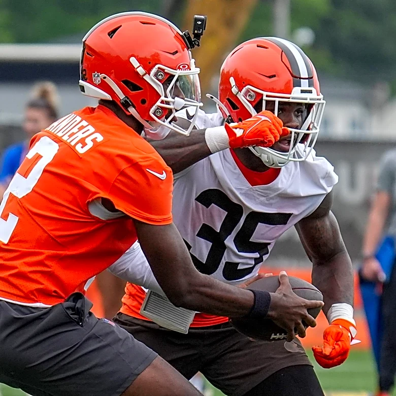 If Shedeur Sanders loses Browns QB competition, a trade could be possible