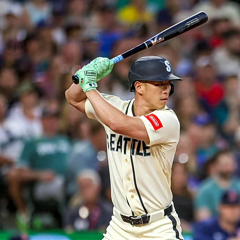 Mariners News: Cal Raleigh, Rob Refsnyder, and Butch Huskey