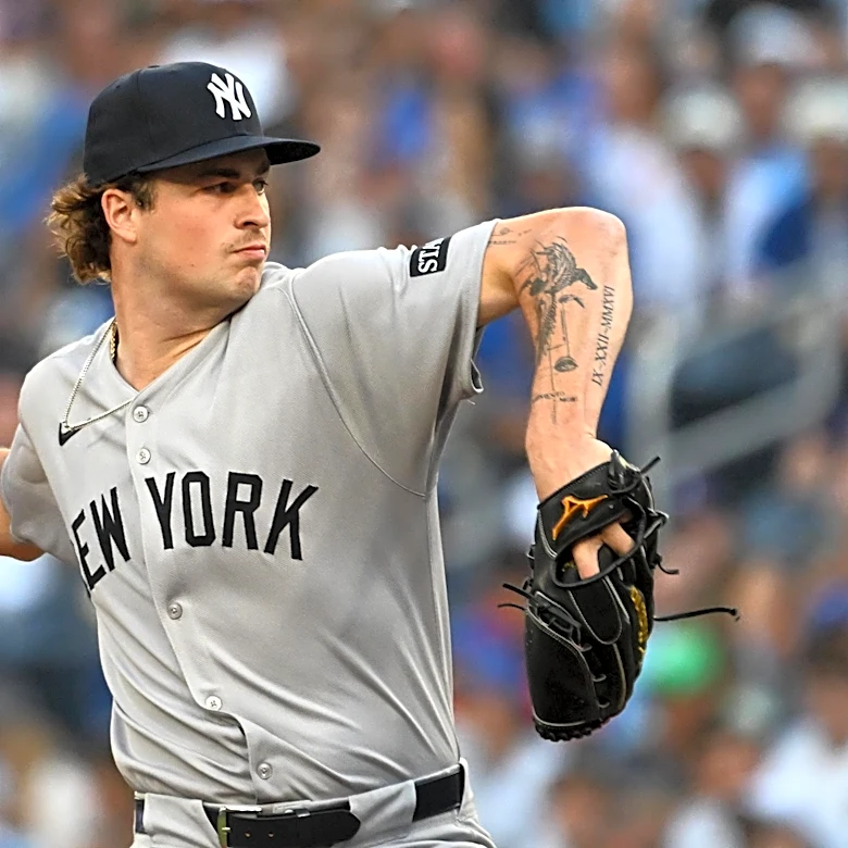 New York Yankees @ Toronto Blue Jays: Cam Schlittler vs. Braydon Fisher