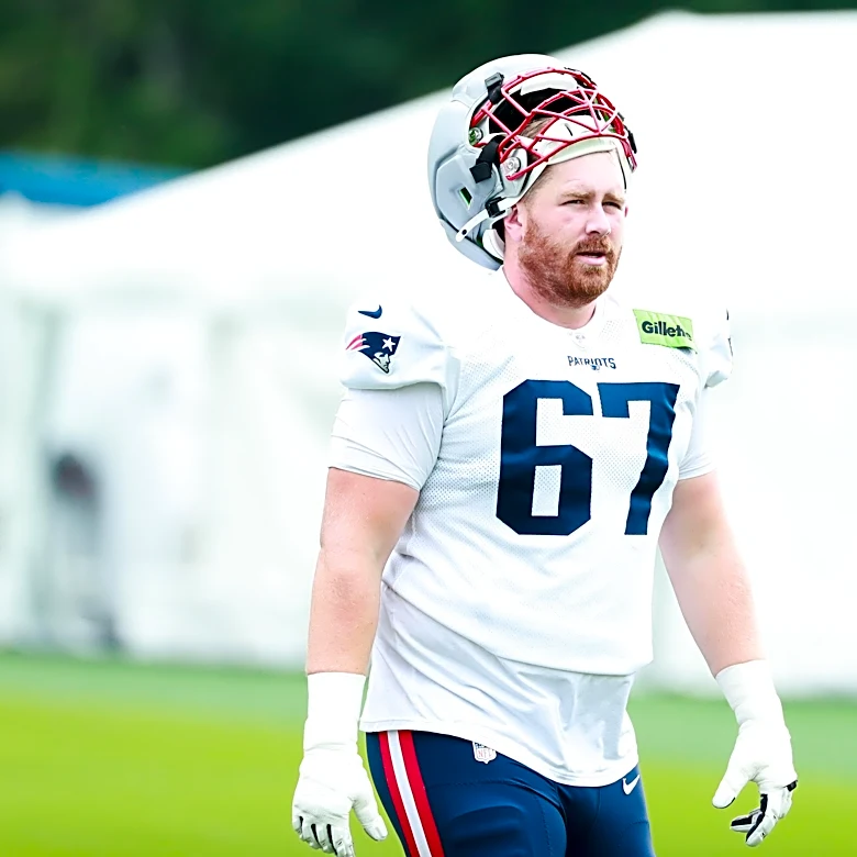 What signing two O-linemen, other Saturday moves mean for the Patriots