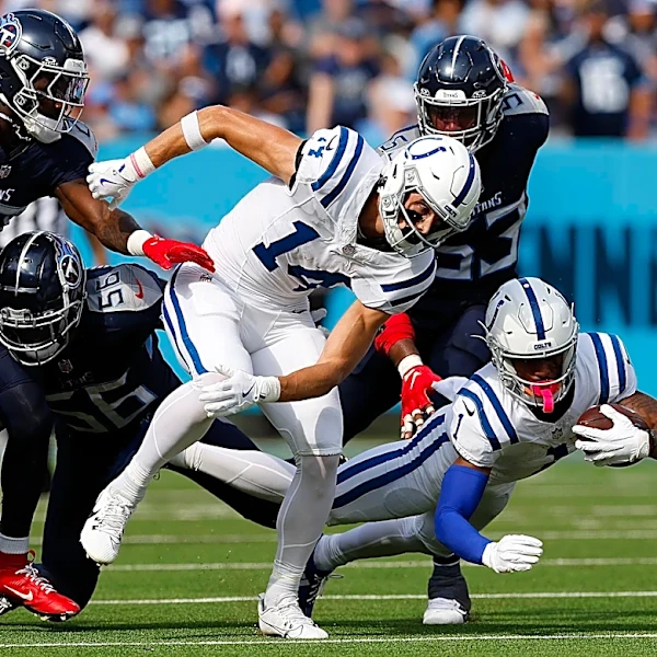 Colts receiving corps faces uncertainty as depth concerns linger during indoor practice