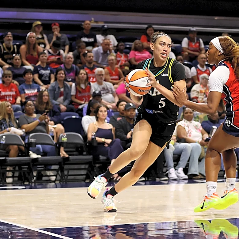 Tank rolls on for Sparks in loss to Mystics