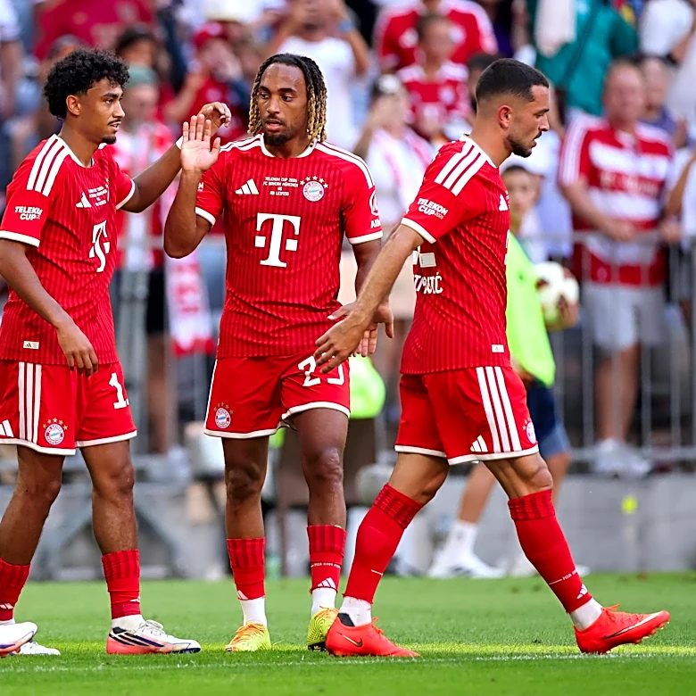 Bayern Munich News: The aftermath of FC Bayern’s 3-1 win over RB Leipzig; FC Barcelona going strikerless?; Cody Gakpo to Tottenham; and MORE!