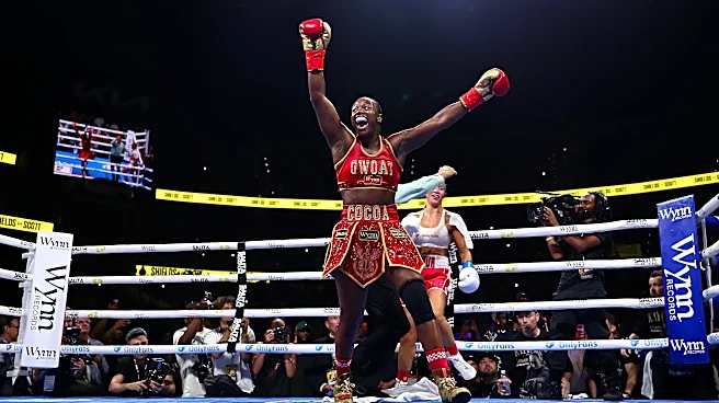 Highlights! Claressa Shields destroys Kaye Scott, secures first knockout in two years to become unified champion | Video