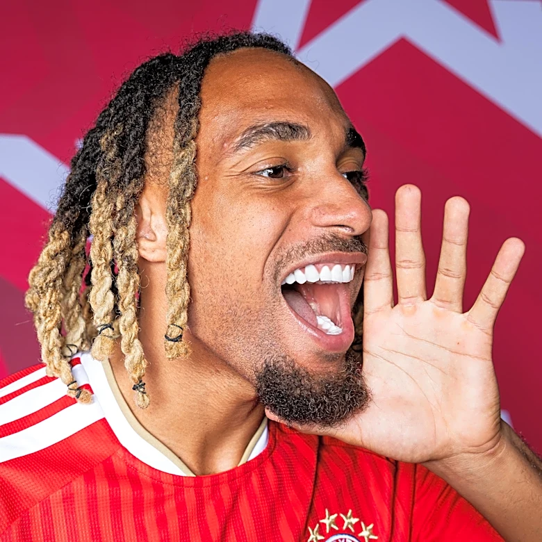 Max Eberl doesn’t think it should keep Sacha Boey at Bayern Munich
