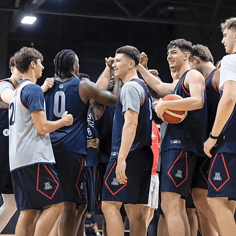 Arizona men’s basketball begins upcoming season’s journey in Lithuania